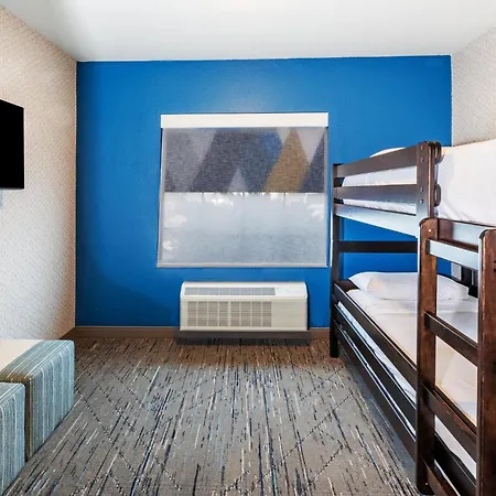 Holiday Inn Express & Suites Tulsa S Broken Arrow Hwy 51 By Ihg Exterior photo