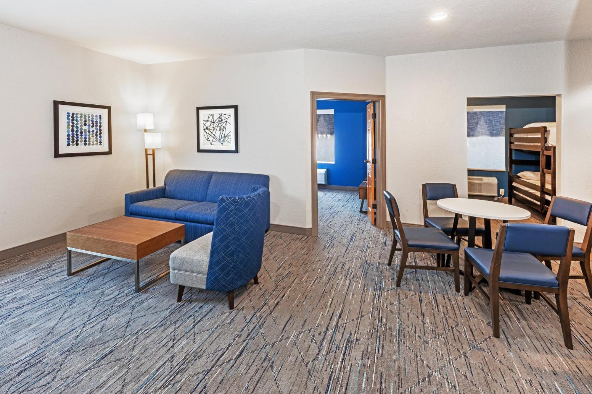 Express & Tulsa S Hwy 51 By Ihg Broken Arrow