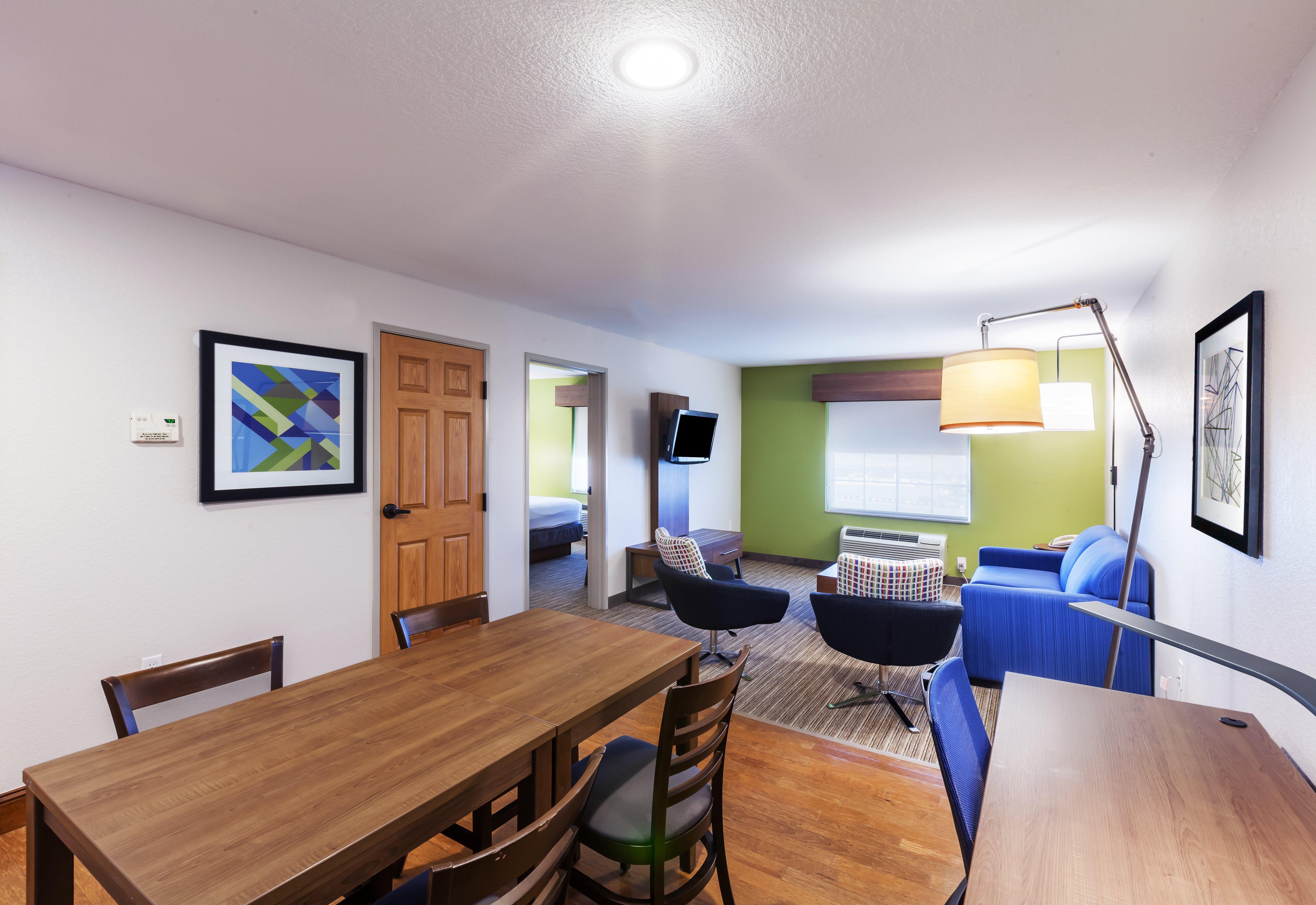 Hotel Express & Tulsa S Hwy 51 By Ihg Broken Arrow